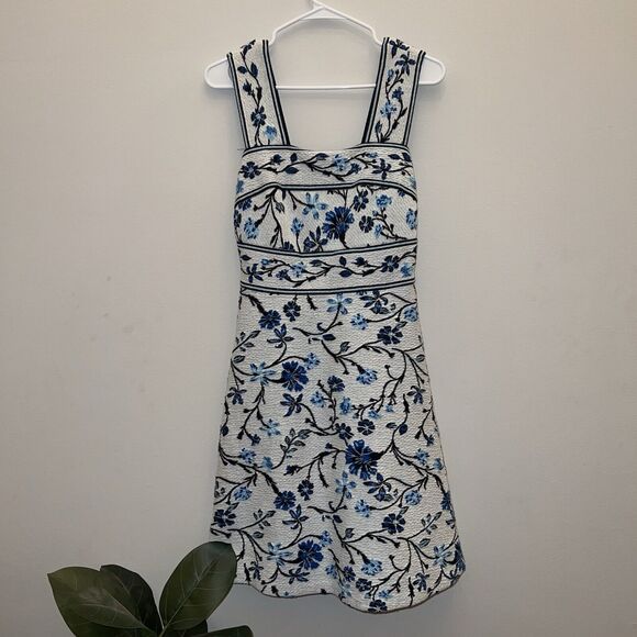 Anthropologie Dresses & Skirts - Maeve By Anthropologie Floral Dress Women’s Small